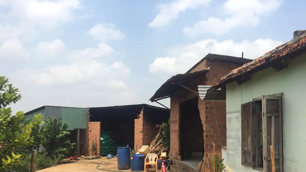 Hai bố con ở Gia Lai chết dưới hầm chứa nước thải nghi do ngạt khí