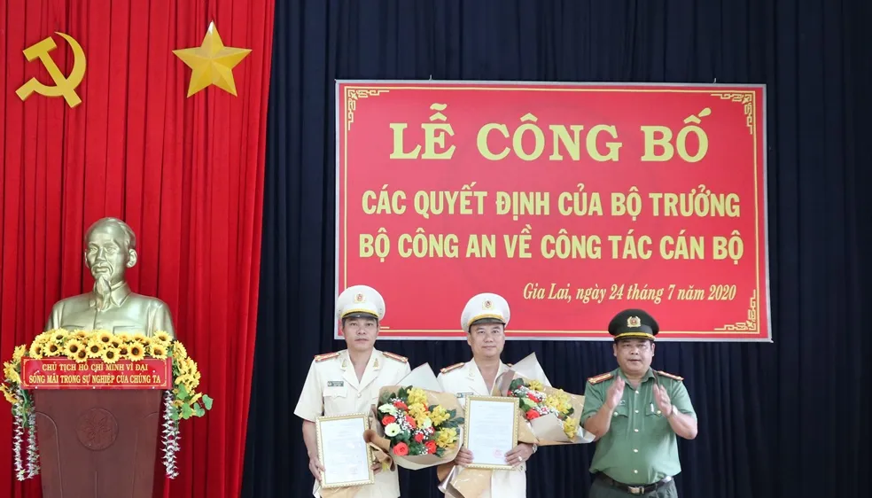 Công an tỉnh Gia Lai có thêm 2 phó giám đốc mới