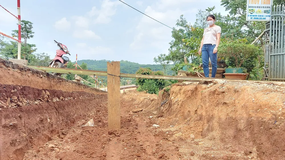 8 lần bị phạt, nhà thầu thi công đường 155 triệu USD vẫn “phớt lờ” yêu cầu khắc phục