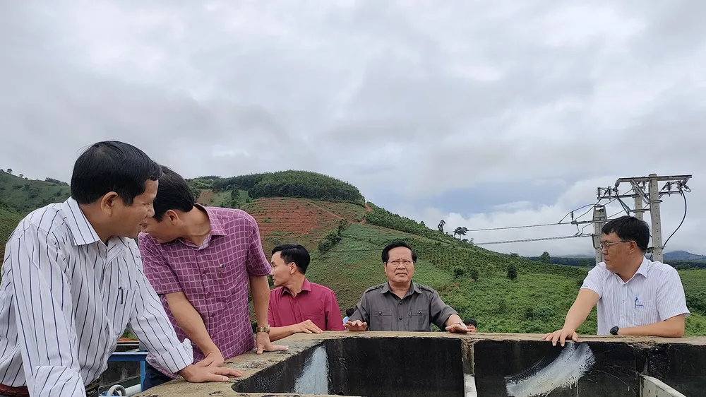 Nhà máy nước Sa Thầy chậm tiến độ: Trưởng ban Quản lý các dự án 98 bị cho thôi chức 