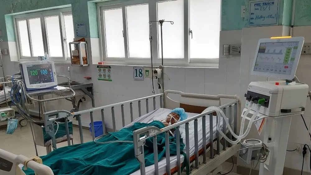 Nổ đầu đạn khiến 3 người tử vong, 3 người bị thương