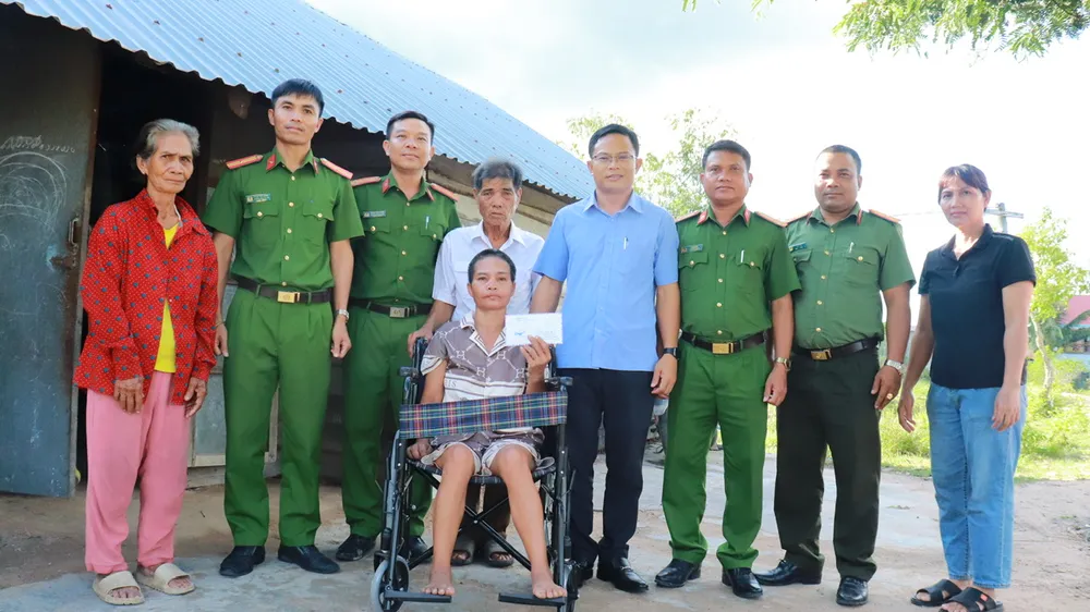 Gia Lai: Bạn đọc hỗ trợ thêm 8,8 triệu đồng giúp hai vợ chồng mắc bệnh hiểm nghèo