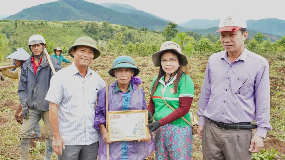 Quảng Ngãi: Chung tay thực hiện điều ước cho gia đình người có công