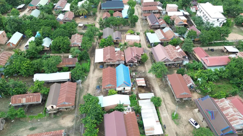Gia Lai: Đồng bào Jrai tháo dỡ nhà cũ, sẵn sàng di dời lên khu tái định cư