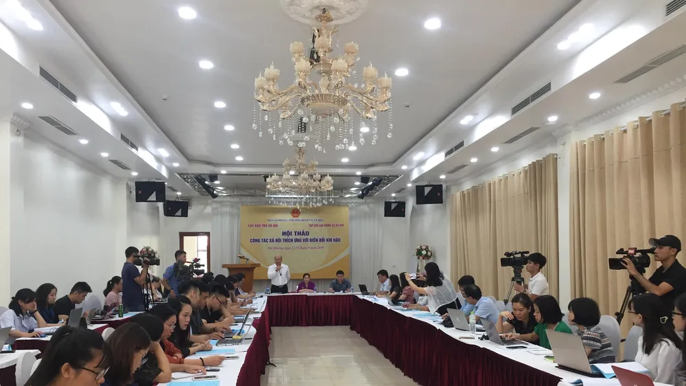 Quang cảnh buổi hội thảo