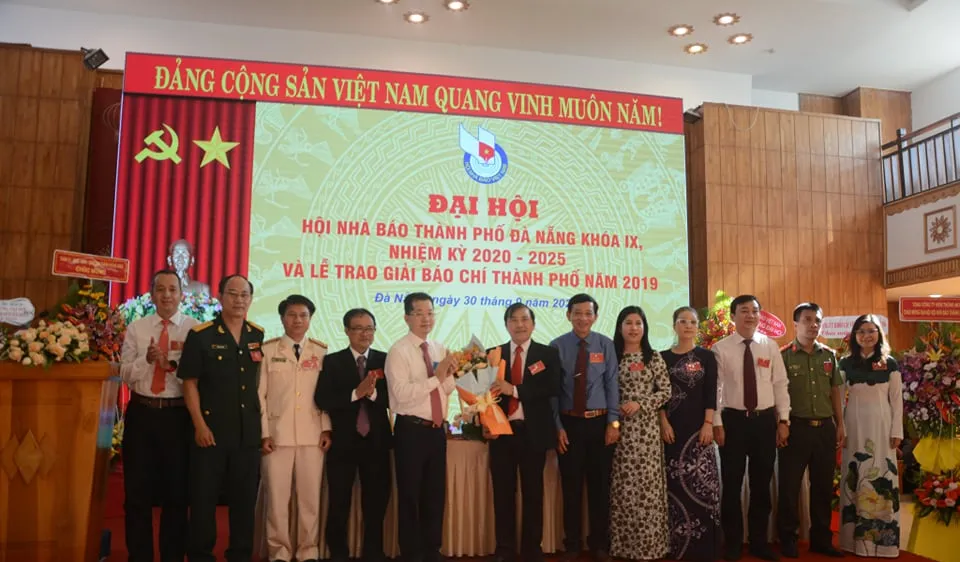 Ông Nguyễn Đức Nam, Tổng Biên tập Báo Đà Nẵng tái đắc cử Chủ tịch Hội Nhà báo TP Đà Nẵng nhiệm kỳ 2020-2025