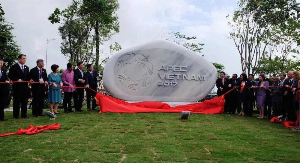 Khởi công công trình Vườn tượng APEC mở rộng