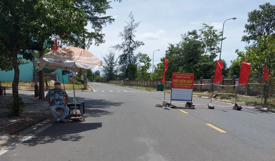Chốt kiểm soát phường Hòa Hải quận Ngũ Hành Sơn