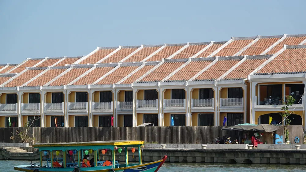 Cảnh trên bến dưới thuyền luôn thu hút du khách khi đến với sông Hoài phố Hội