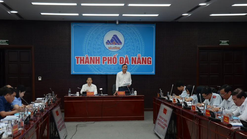 Ông Lê Trung Chinh, Chủ tịch UBND TP Đà Nẵng phát biểu tại buổi làm việc