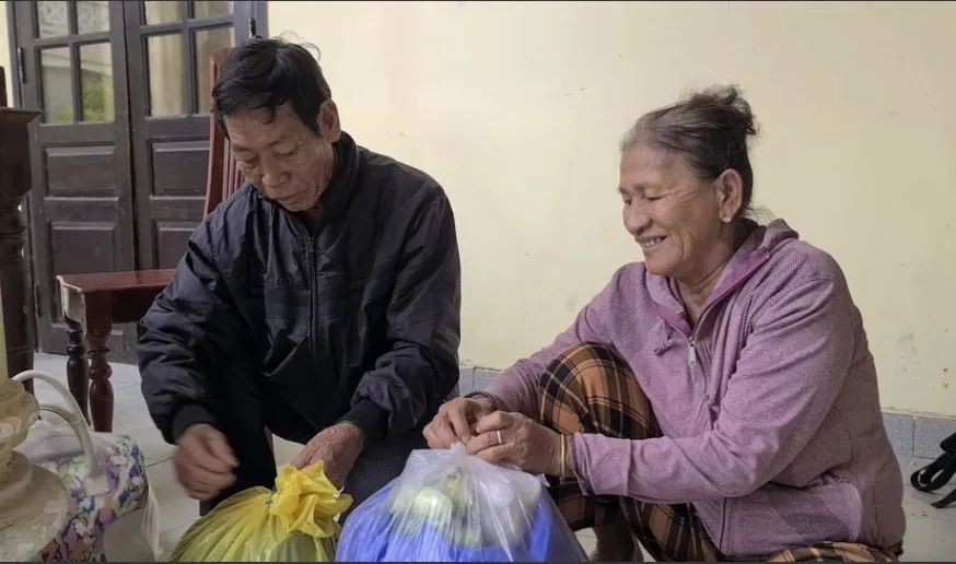 Các tỉnh miền Trung yêu cầu người dân không ra khỏi nhà từ 18 giờ ngày 27-9