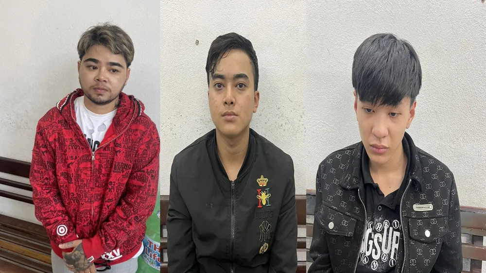 Các đối tượng Hiền, Huy, Quang bị công an quận Thanh Khê tạm giữ khẩn cấp