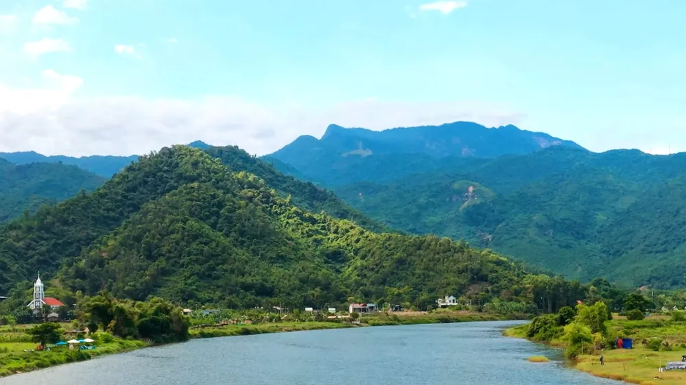 Toàn cảnh huyện Hòa Vang. Ảnh: XUÂN QUỲNH