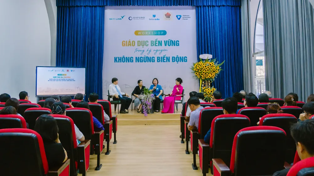 Hội thảo thu hút sự tham gia của các nhà quản lý giáo dục, chuyên gia và nhà hoạch định chính sách. Ảnh: XUÂN QUỲNH