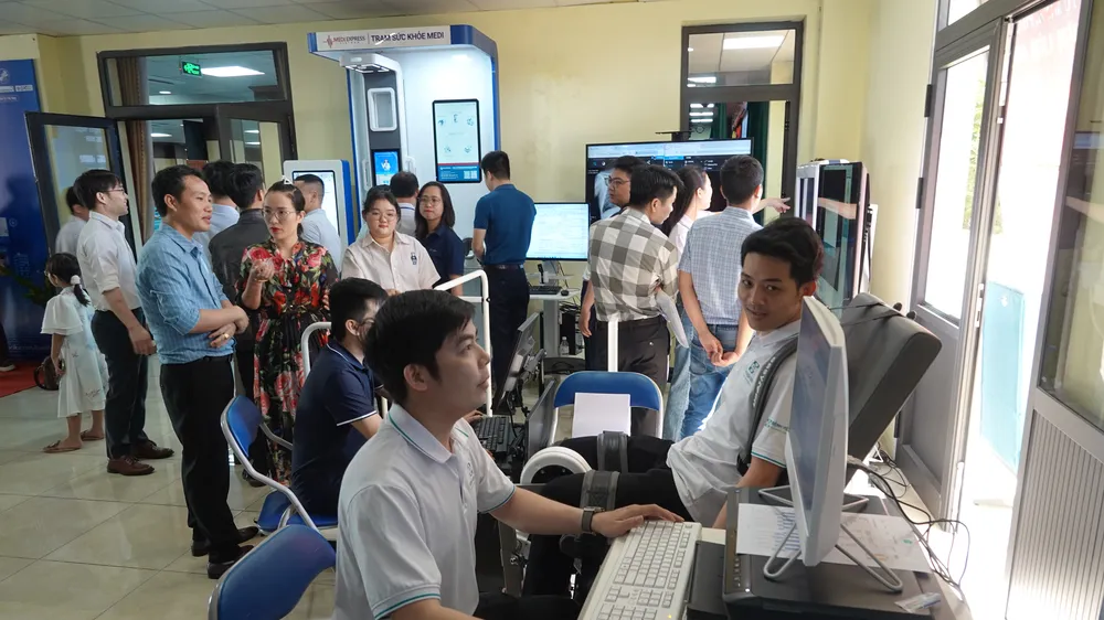 Hội thảo là diễn đàn kết nối giữa các chuyên gia, nhà cung cấp giải pháp công nghệ và các đơn vị y tế để cùng nhau thúc đẩy quá trình chuyển đổi số. Ảnh: XUÂN QUỲNH