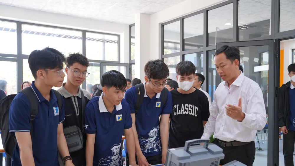 Không gian đổi mới sáng tạo tại trường Đại học Bách khoa- Đại học Đà Nẵng. Ảnh: XUÂN QUỲNH