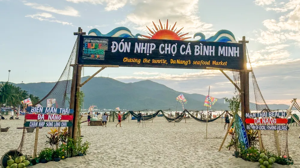Chương trình "Đón nhịp chợ cá bình minh" diễn ra từ ngày 23 đến 25-7. Ảnh: XUÂN QUỲNH