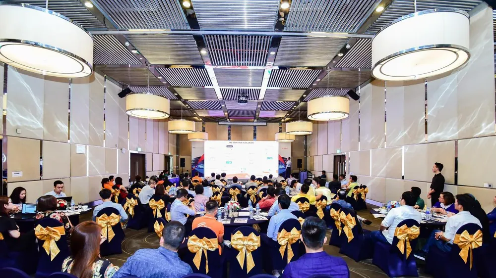 Nâng cao nhận thức về giải pháp công nghệ toàn diện cho doanh nghiệp