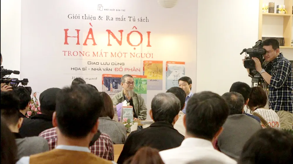 Để các tủ sách đi xa 