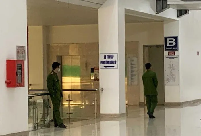 Vụ Trưởng phòng của Sở Tư pháp Lâm Đồng bị khởi tố: Bắt tạm giam thêm 3 cán bộ liên quan
