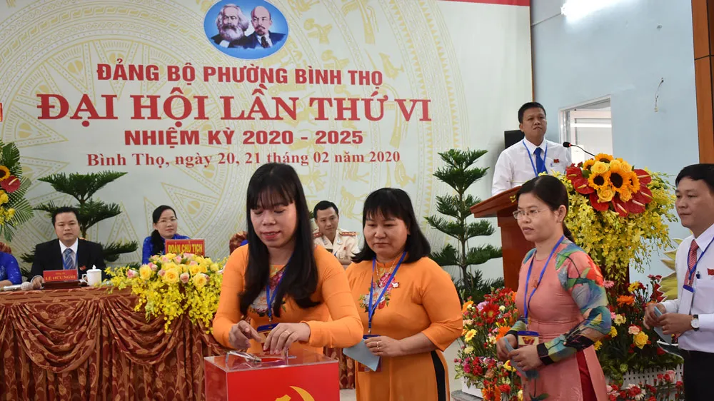 Đại hội đại biểu Đảng bộ phường Bình Thọ (quận Thủ Đức, TPHCM) đã thí điểm bầu trực tiếp bí thư. Ảnh: KIỀU PHONG