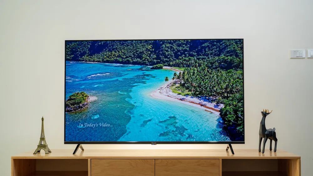 Vsmart ưu đãi lớn, mua Ti vi tặng kèm điện thoại thông minh