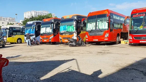 Lỗ hổng quy định trong xử lý “bến cóc, xe dù” 