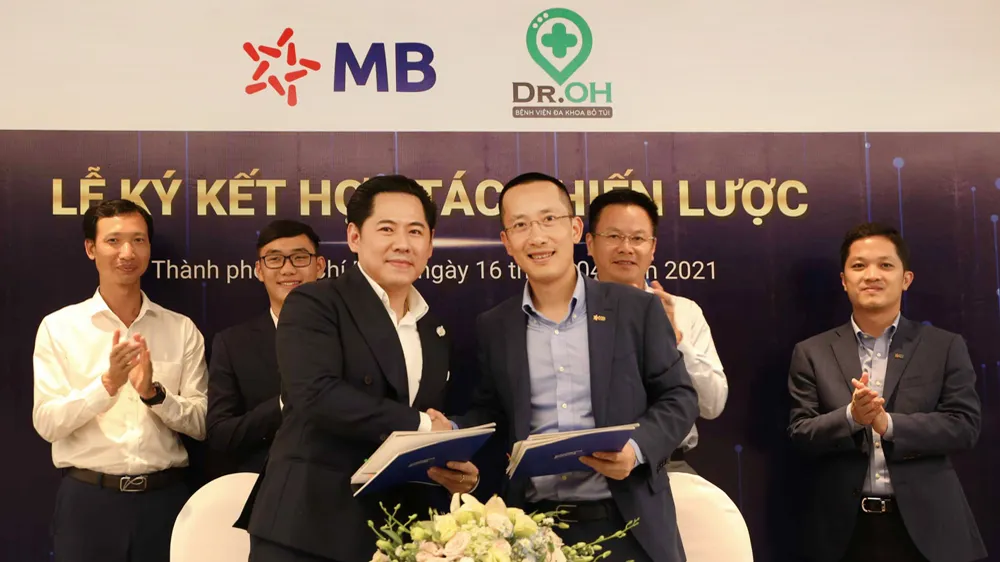 Dr. OH Bệnh Viện Đa Khoa Bỏ Túi và MB ký kết hợp tác chiến lược 
