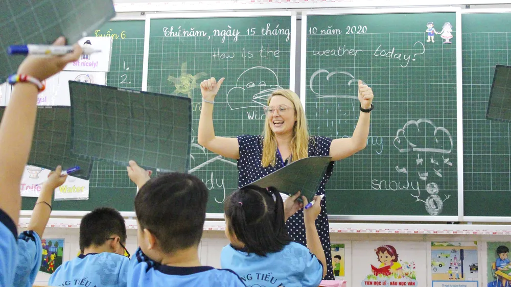 Một tiết học Tiếng Anh Tích hợp tại Trường Tiểu học Hòa Bình