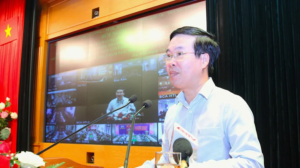 Thường trực Ban Bí thư Võ Văn Thưởng phát biểu tại hội nghị trực tuyến. Ảnh: QUỲNH VINH