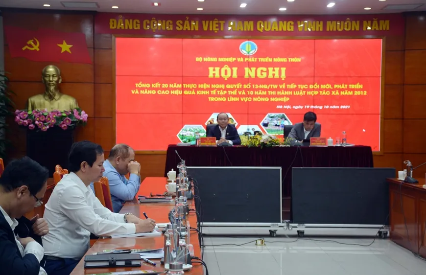 Quang cảnh hội nghị tại điểm cầu Hà Nội. Ảnh: NGUYỄN KIỂM