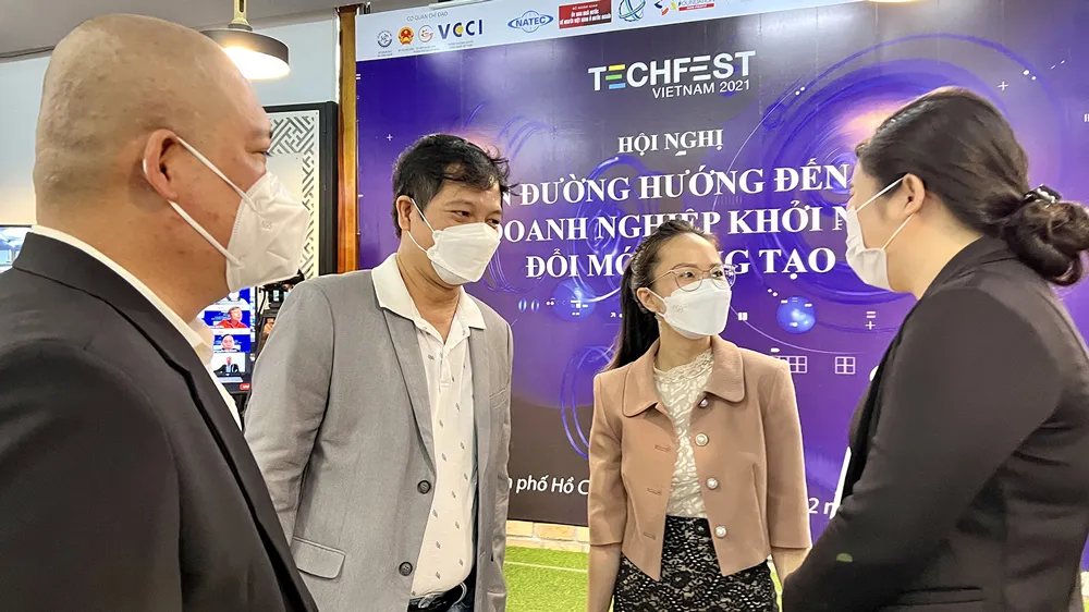 Các startup trao đổi tại Hội nghị “Con đường hướng đến IPO cho doanh nghiệp khởi nghiệp đổi mới sáng tạo”
