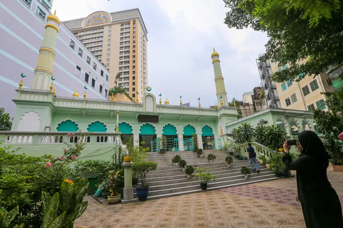 Khẩn trương xem xét hoàn phí mai táng