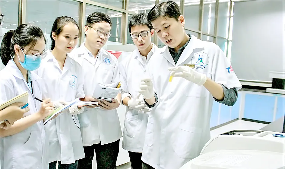 Đẩy mạnh tự chủ đại học theo hướng toàn diện