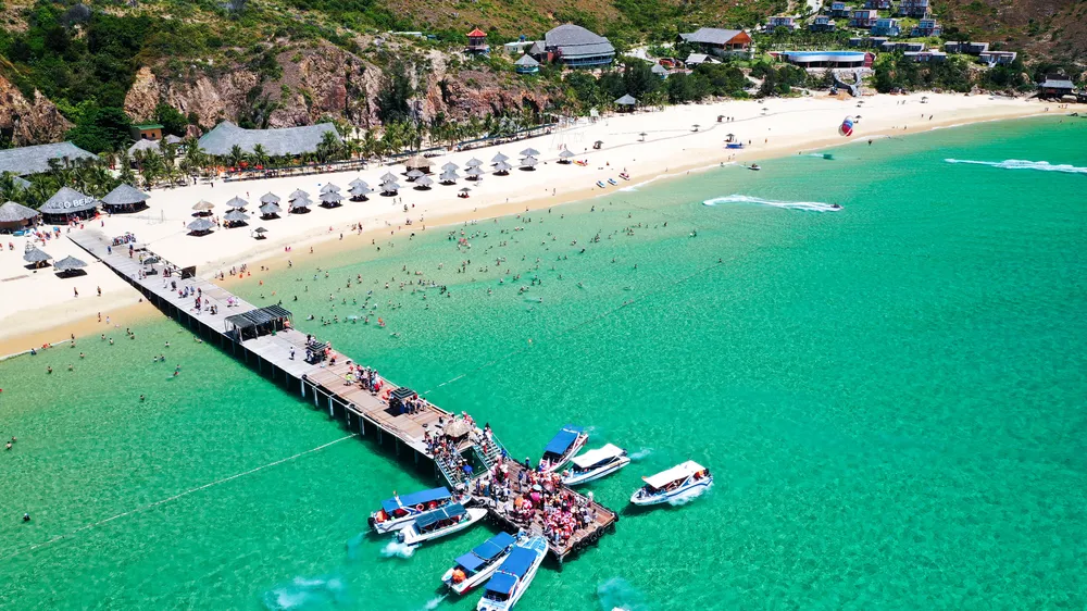 Đón hơn 192.000 lượt khách, Quy Nhơn trở thành điểm đến hàng đầu dịp lễ 30-4