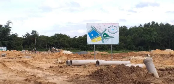 Xác minh việc vợ bí thư huyện gom đất nông nghiệp