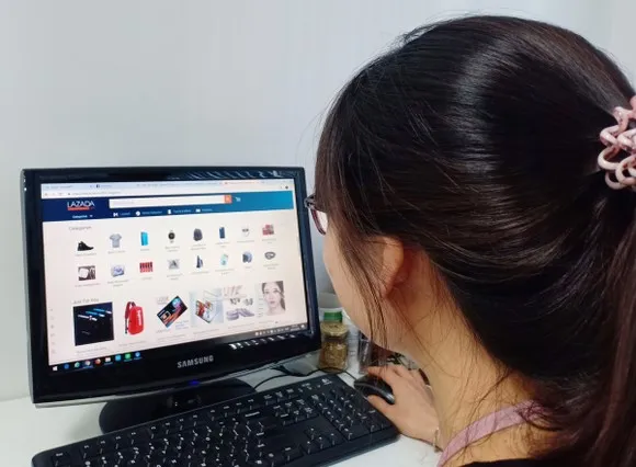 Nỗ lực quản lý thuế thương mại điện tử