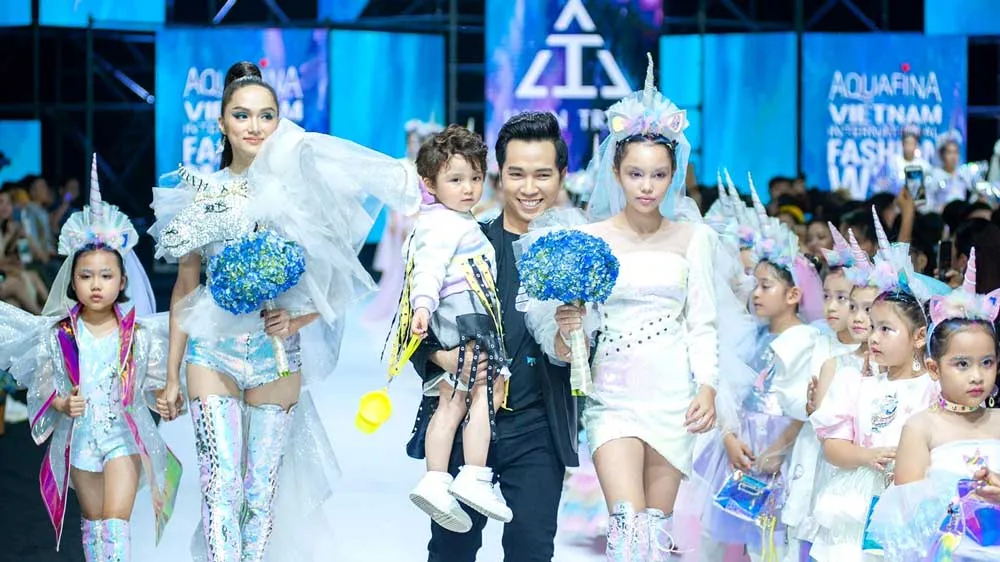 NTK Ivan Trần với nhiều bộ sưu tập thời trang ấn tượng