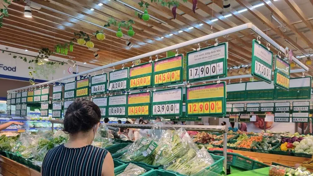 Hàng bình ổn thị trường bán tại các kênh siêu thị của Saigon Co.op