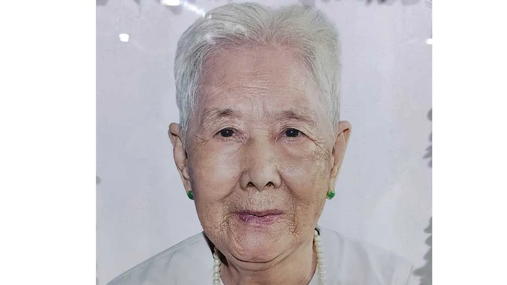 TIN BUỒN 