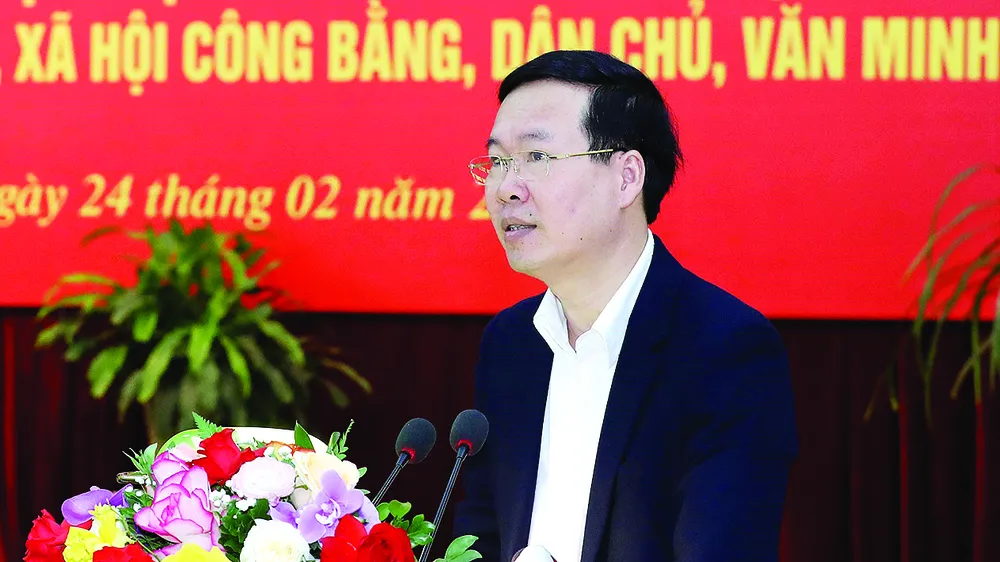 Thường trực Ban Bí thư Võ Văn Thưởng phát biểu tại hội thảo khoa học tổng kết 20 năm thực hiện Nghị quyết số 23-NQ/TW ngày 12-3-2003 của Ban Chấp hành Trung ương Đảng (khóa IX) về phát huy sức mạnh đại đoàn kết toàn dân tộc vì dân giàu, nước mạnh, xã hội công bằng, dân chủ, văn minh. Ảnh: TTXVN