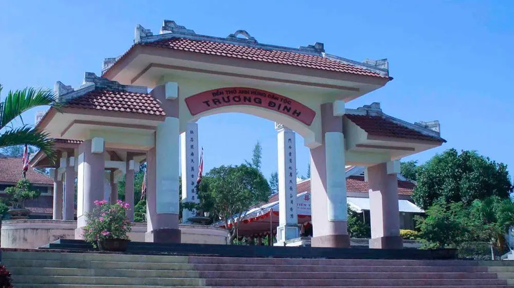 Di tích Đền thờ Trương Định tại xã Tịnh Khê, TP Quảng Ngãi. Ảnh: NGUYỄN TRANG