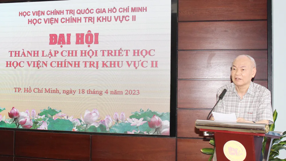 GS.TS Lê Hữu Nghĩa, Chủ tịch Hội Triết học Việt Nam phát biểu tại đại hội