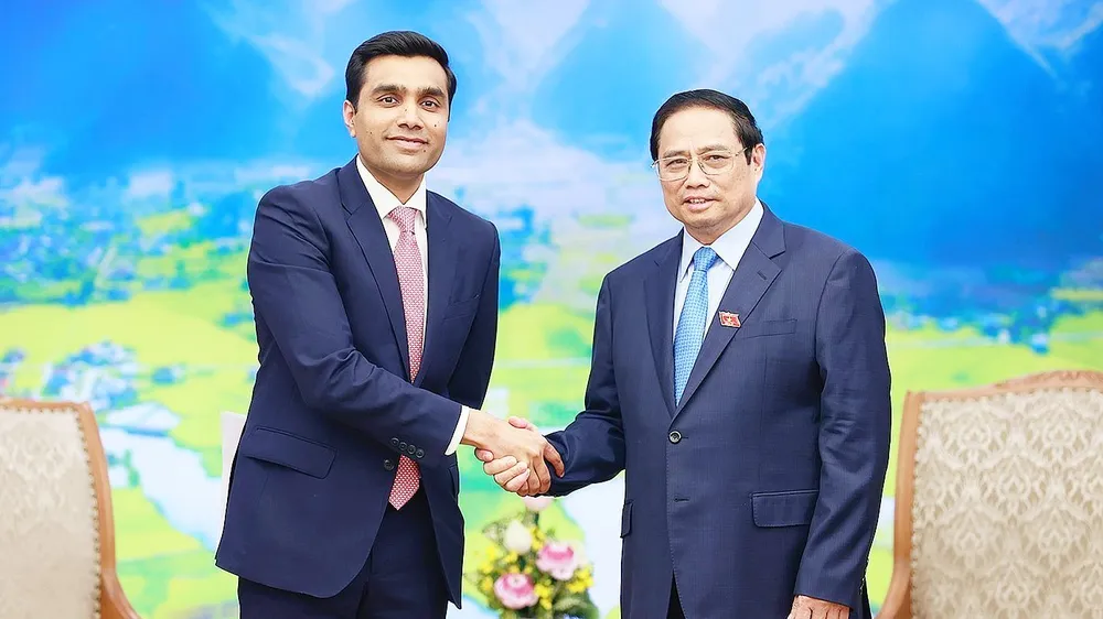 Thủ tướng Phạm Minh Chính tiếp ông Karan Adani, Tổng Giám đốc Công ty Cảng và Đặc khu kinh tế Tập đoàn Adani (Ấn Độ)
