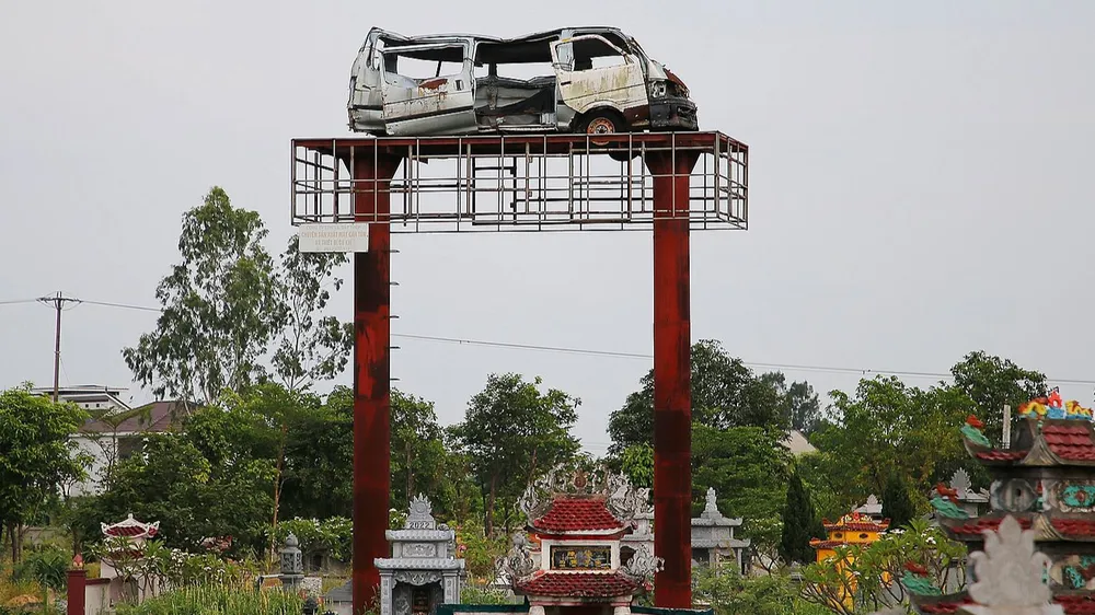 “Biển” cảnh báo tai nạn giao thông trên quốc lộ 1A đoạn qua xã Nghi Liên (TP Vinh, Nghệ An)