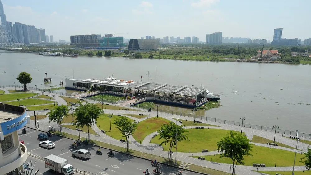 Bến Bạch Đằng quận 1. Ảnh: QUỐC HÙNG