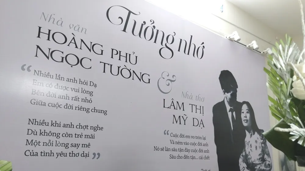 Tưởng nhớ nhà văn Hoàng Phủ Ngọc Tường và nhà thơ Lâm Thị Mỹ Dạ tại Huế