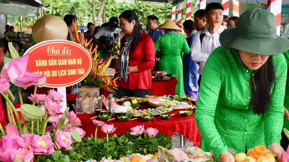 Nhiều hoạt động chào mừng kỷ niệm 20 năm TP Cần Thơ trực thuộc Trung ương