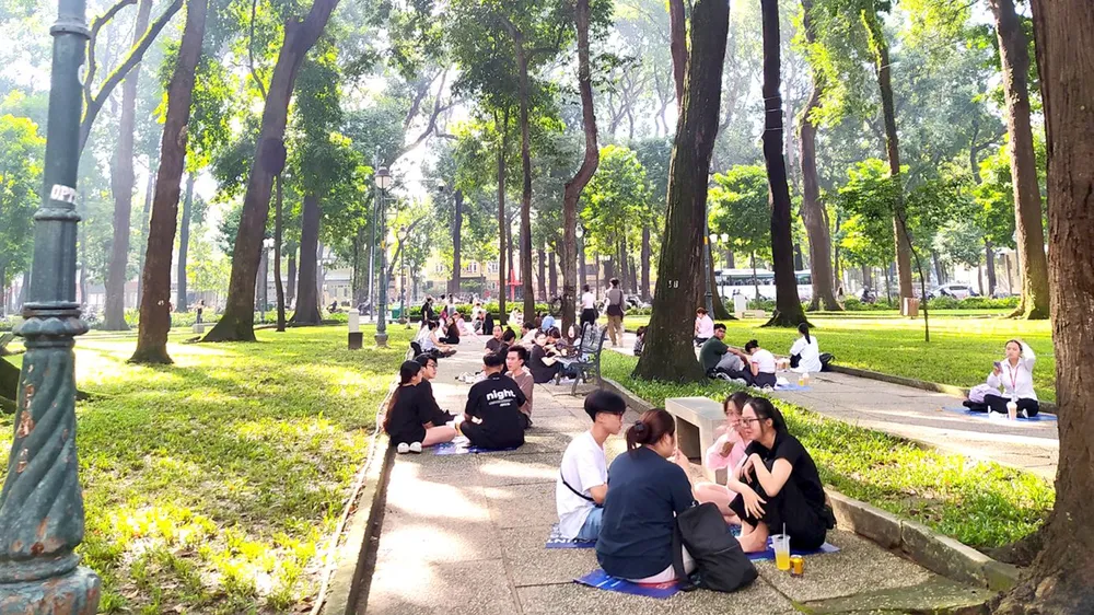 Góc bình yên cà phê bệt Sài Gòn