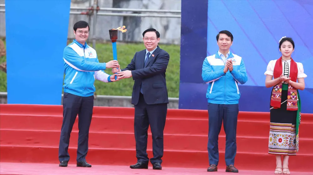 Chủ tịch Quốc hội Vương Đình Huệ phát động Tháng Thanh niên năm 2024 